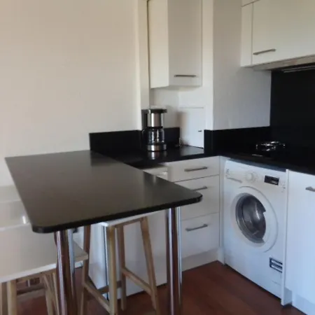 Studio Confortable Avec Balcon, Parking Prive Et Wi-Fi, A 200M De La Plage D'Eyrac - Fr-1-374-93 Arcachon